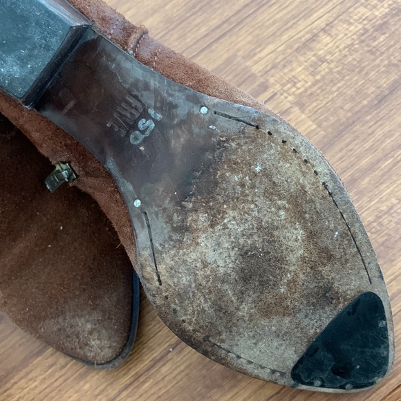 FRYE Reed Brown Suede Booties - Picture 9 of 9